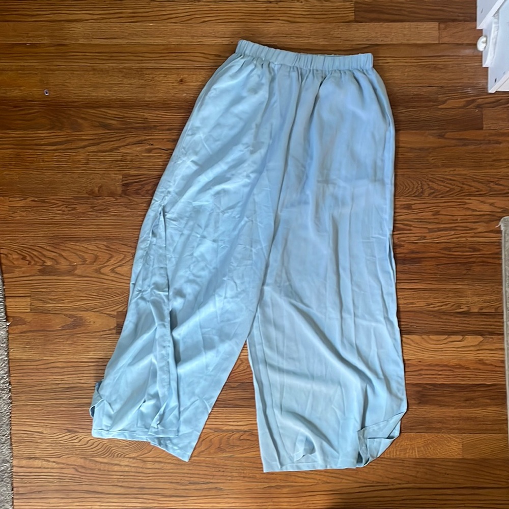Wide leg elastic light blue pants